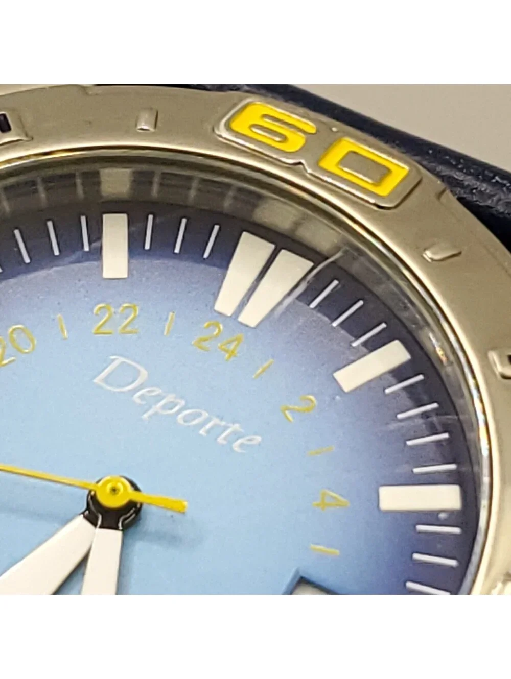 Deporte Mens 42mm Watch New Battery Blue/Yellow Date Dial  Blue Band